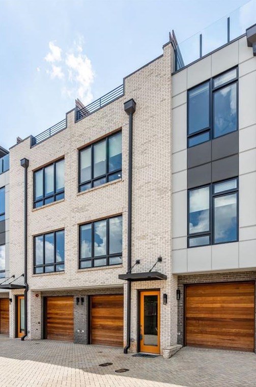 626 Parkway Dr, Atlanta, GA 30308-2614