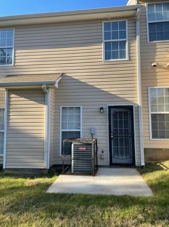 4962 Wexford Trl, Atlanta GA  30349-2497 exterior
