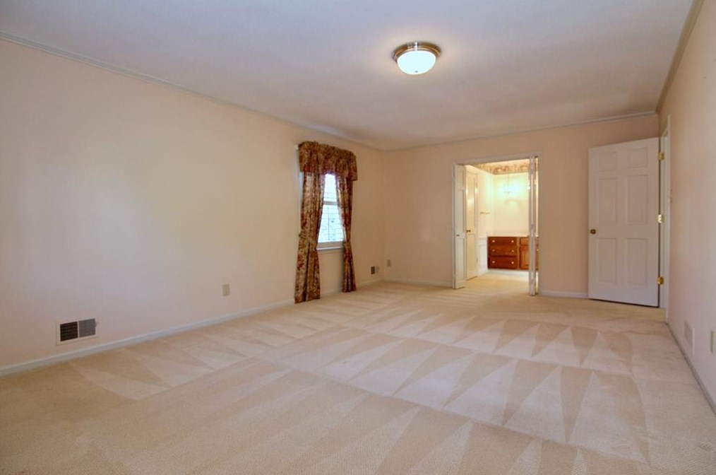 5260 Mt Vernon Way, Atlanta GA  30338-4625 exterior