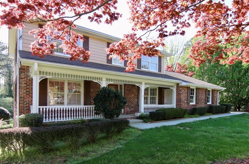 5260 Mt Vernon Way, Atlanta GA  30338-4625 exterior