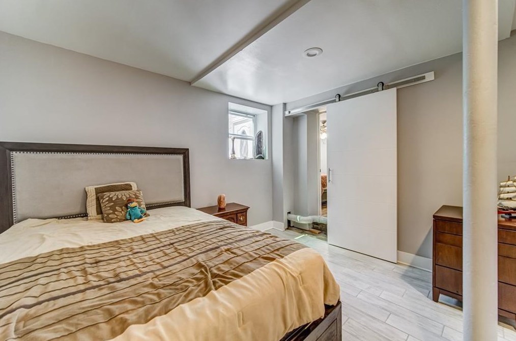 2069 Wilandrew Dr, Decatur GA  30033-0019 exterior