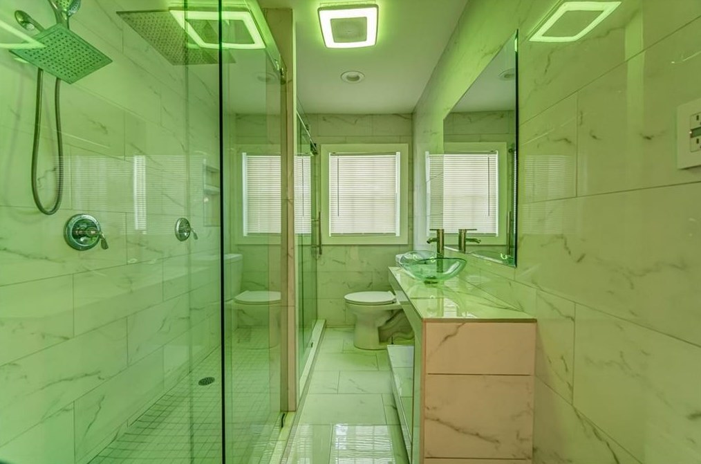 2069 Wilandrew Dr, Decatur GA  30033-0019 exterior