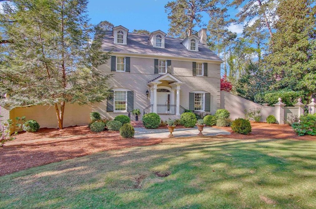 1050 Peachtree Battle Ave, Atlanta, GA 30327-1336