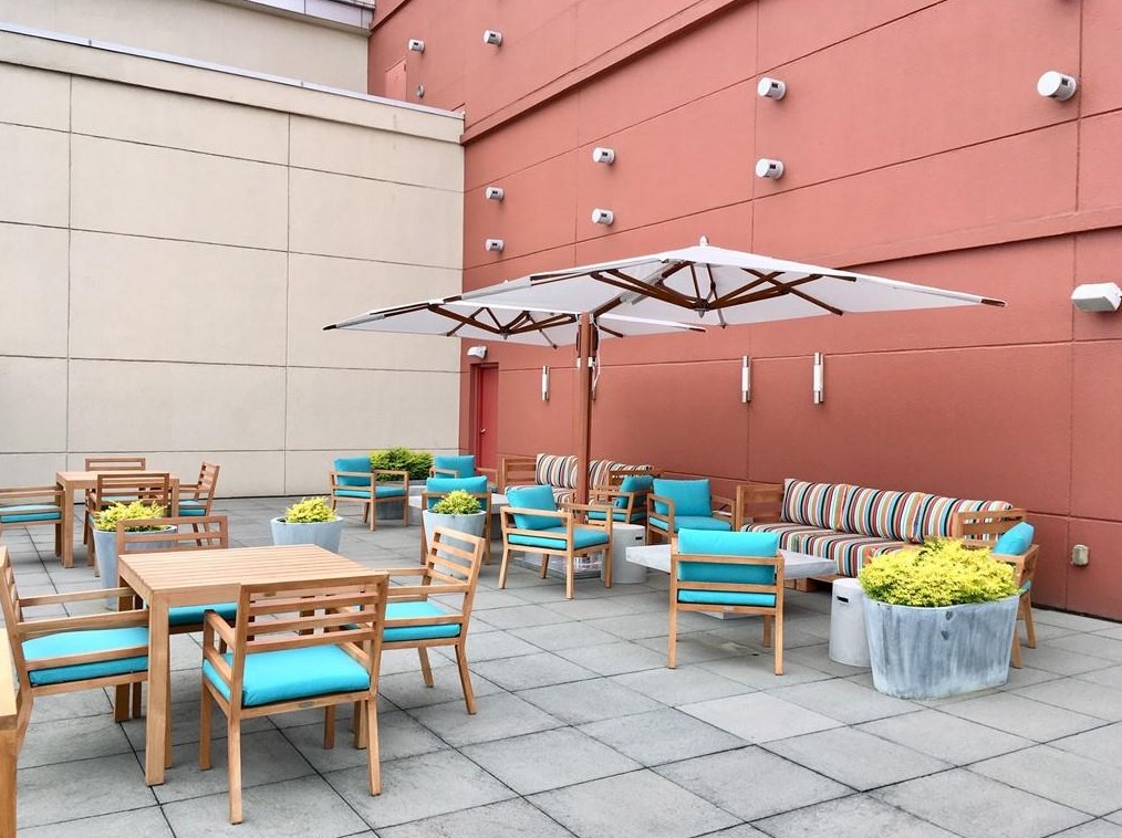 4561 Olde Perimeter Way, Atlanta GA 30346-1226 exterior