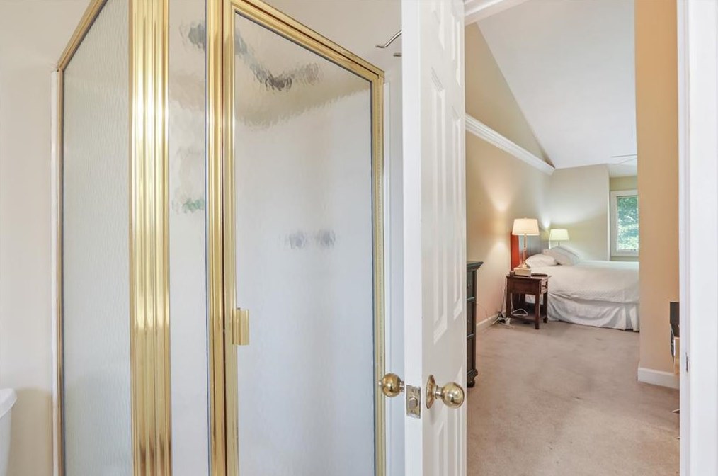 2 Westfair Ct, Atlanta GA  30328-1658 exterior