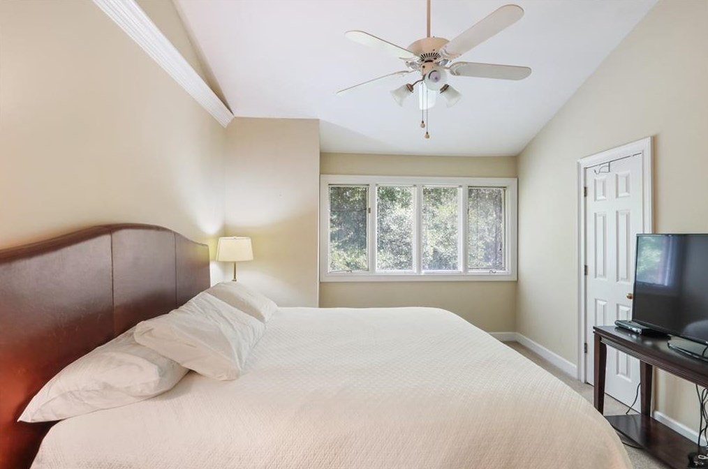 2 Westfair Ct, Atlanta GA  30328-1658 exterior