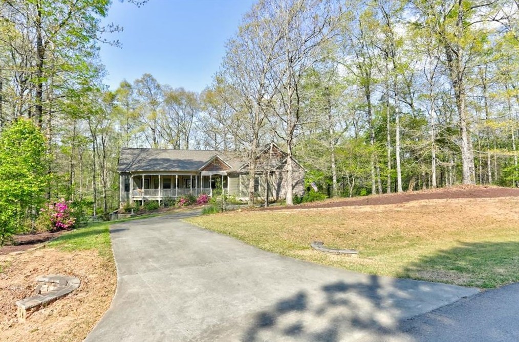 400 Gold Rush Trail, Ball Ground, GA 30107