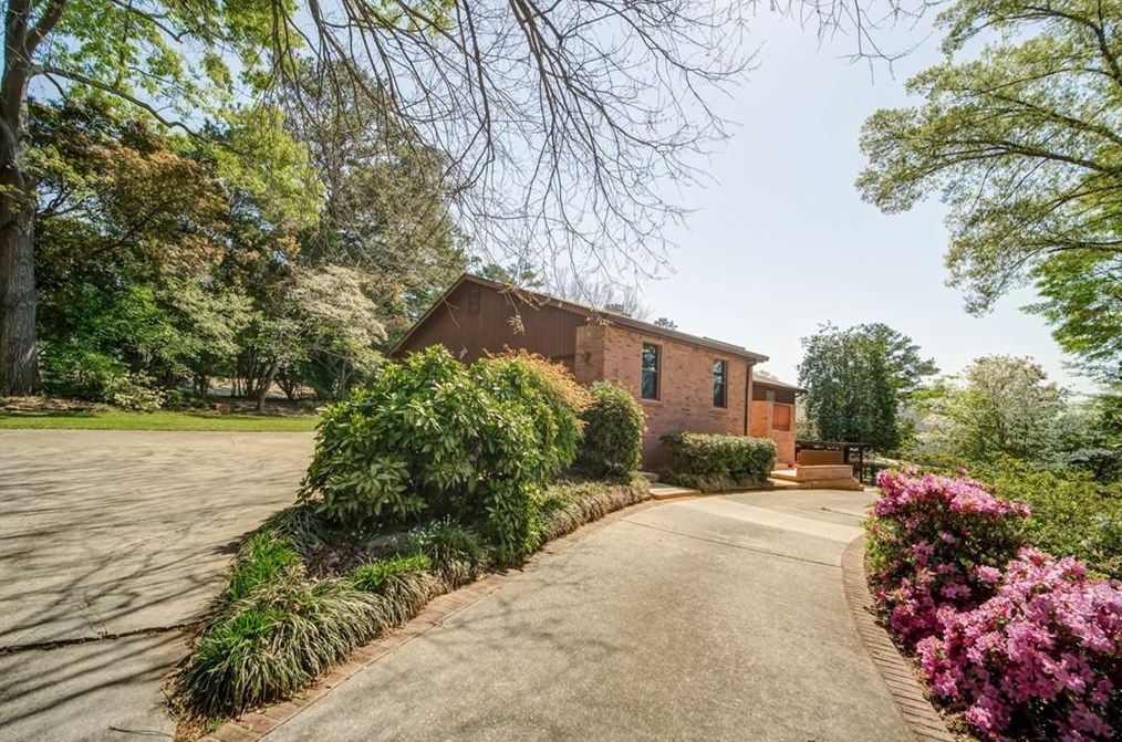 2762 Flagstaff Ct, Jonesboro, GA 30236-4012