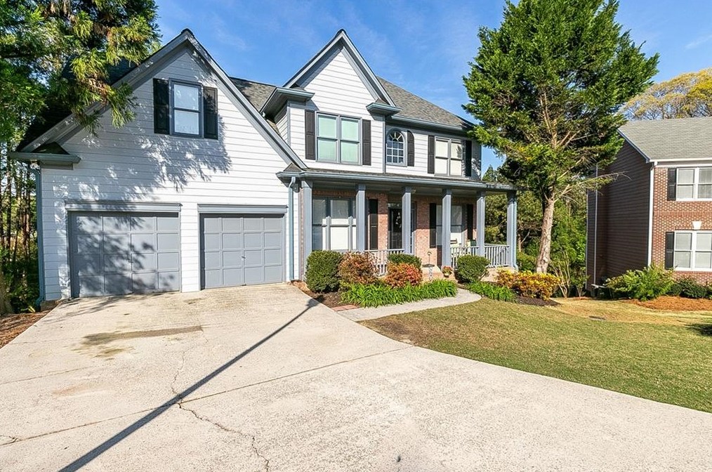 1694 Lake Heights Cir, Dacula, GA 30019-3233