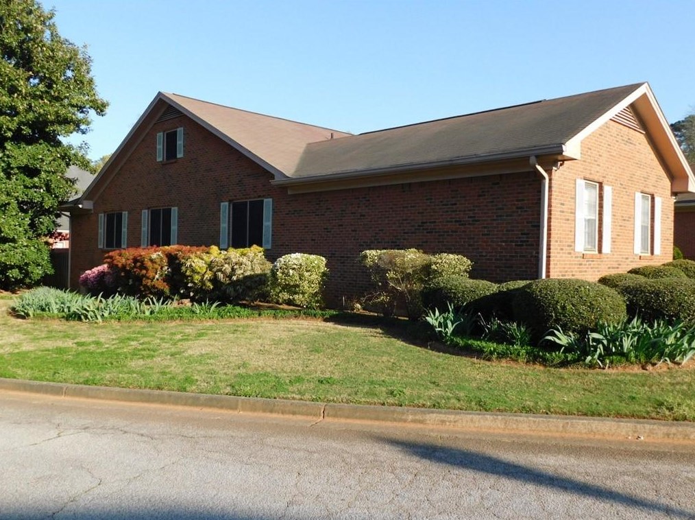 4509 Hunters Way, Stone Mountain, GA 30083-2554
