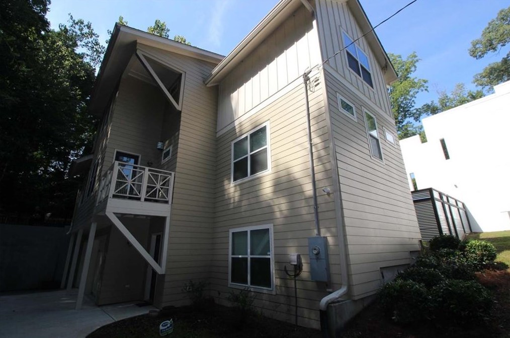 5077 Fairmont Rd, Smyrna, GA 30082-5112