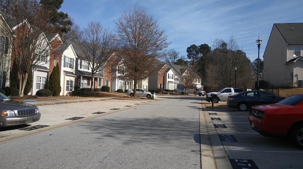 2751 Snapfinger Mnr, Decatur GA  30035-4166 exterior