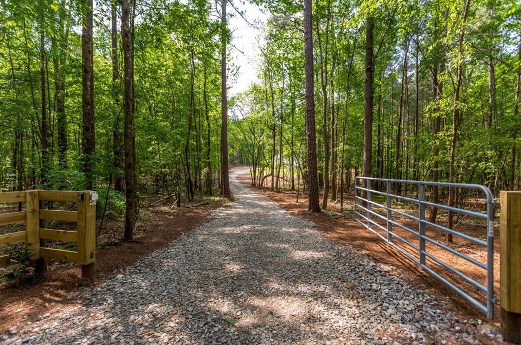 1030 Holland Springs Rd, Madison, GA 30650