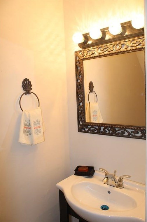 1775 Timber Valley Way, Smyrna GA  30080-8110 exterior