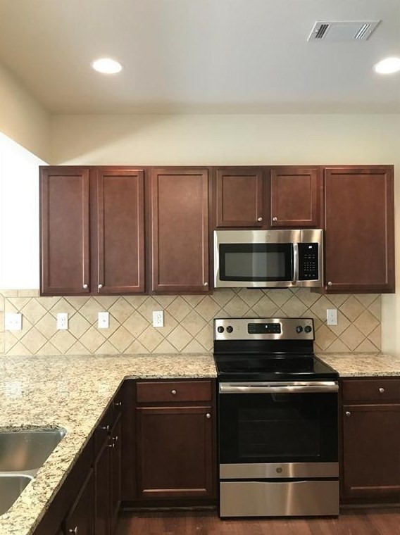 328 Hardy Water Dr, Lawrenceville, GA 30045-2255