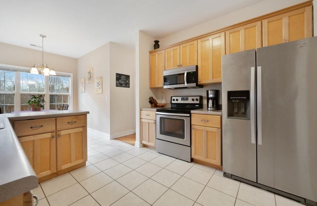 110 Granny Smith Dr, Calhoun GA 30701-4583 exterior