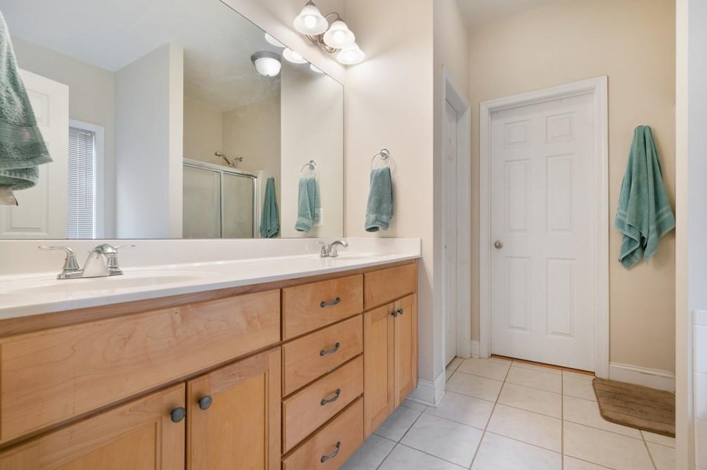 110 Granny Smith Dr, Calhoun GA 30701-4583 exterior