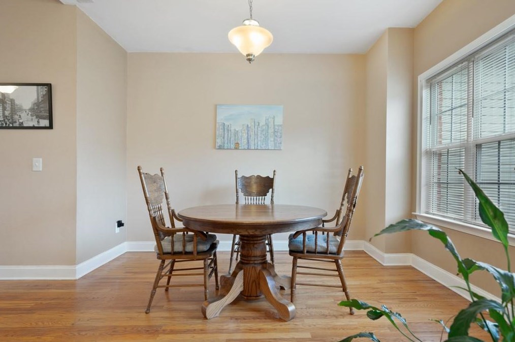 110 Granny Smith Dr, Calhoun GA 30701-4583 exterior