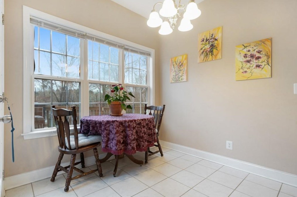 110 Granny Smith Dr, Calhoun GA 30701-4583 exterior