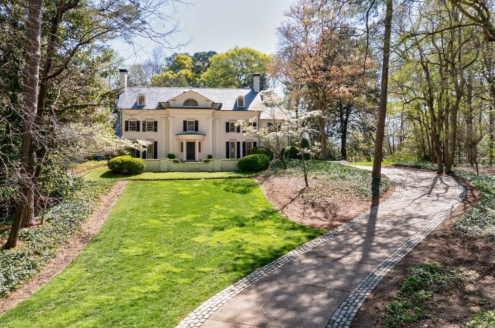 3585 Woodhaven Rd, Atlanta, GA 30305-1010