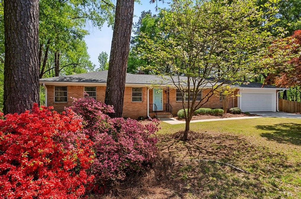 1618 Cooper Lake Rd, Smyrna, GA 30082-4853