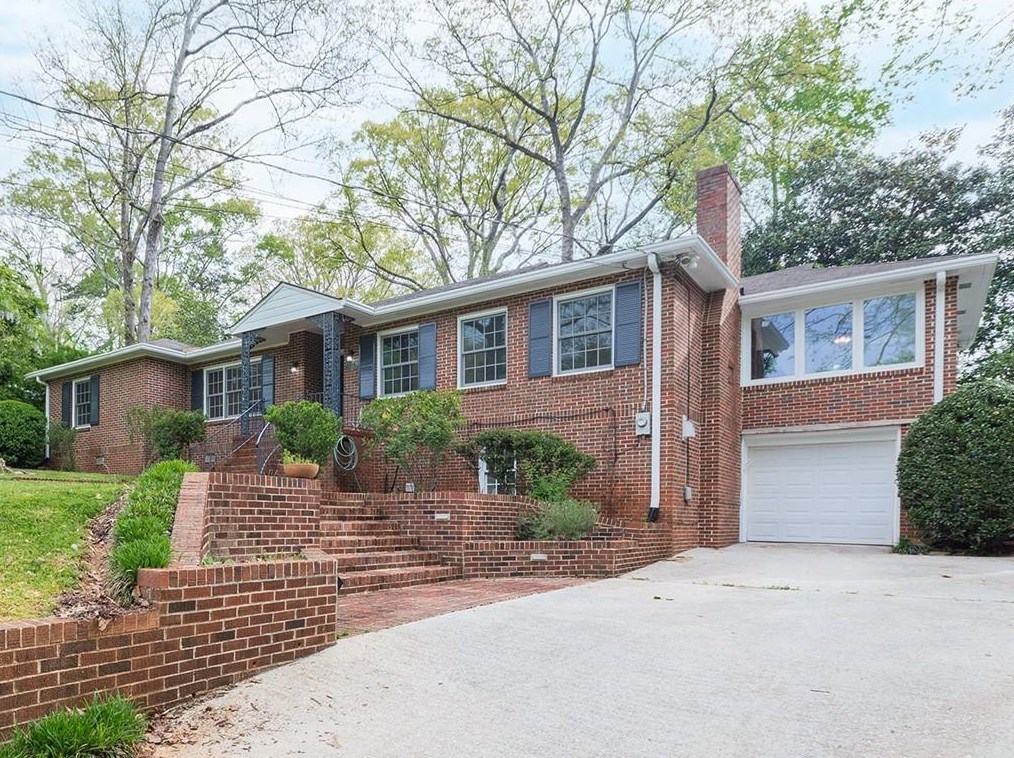 242 Parkwood Rd, Decatur, GA 30030-2813