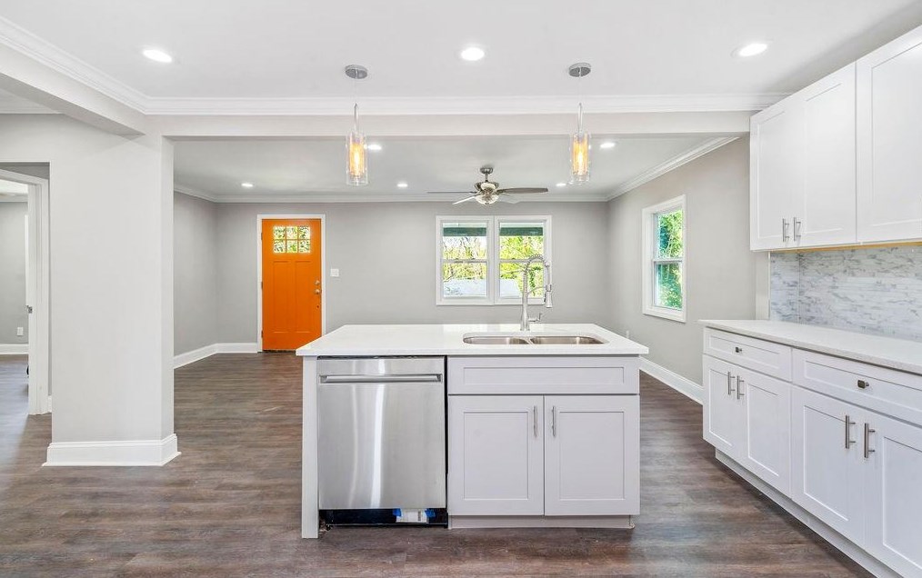 2069 Perkerson Rd, Atlanta GA  30310-5052 exterior