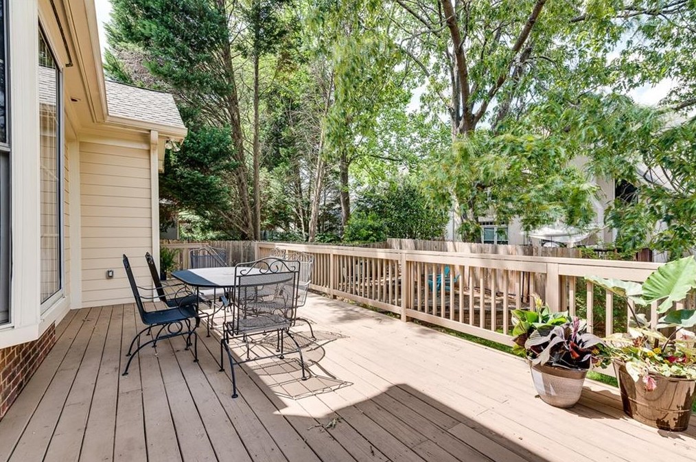 2626 Danforth Ln, Decatur GA  30033-2213 exterior