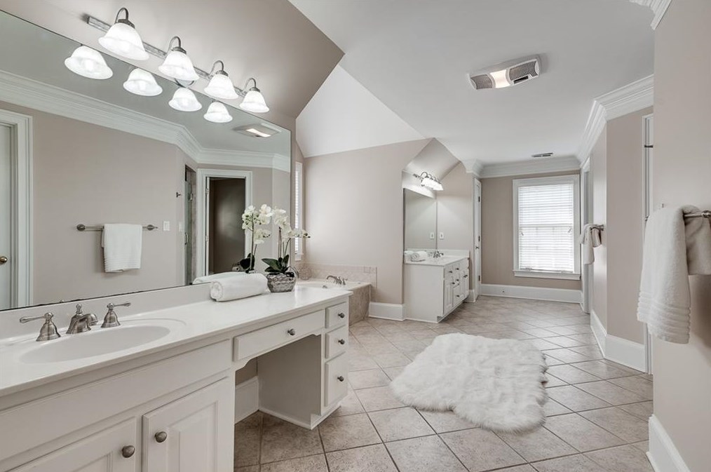 2626 Danforth Ln, Decatur GA  30033-2213 exterior