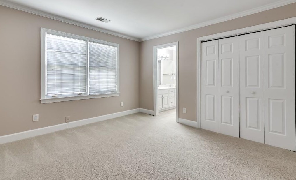 2626 Danforth Ln, Decatur GA  30033-2213 exterior