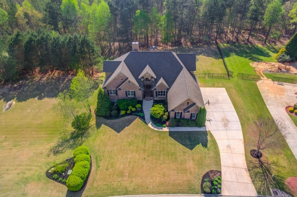 4550 Deer Creek Ct, Flowery Branch, GA 30542-3556