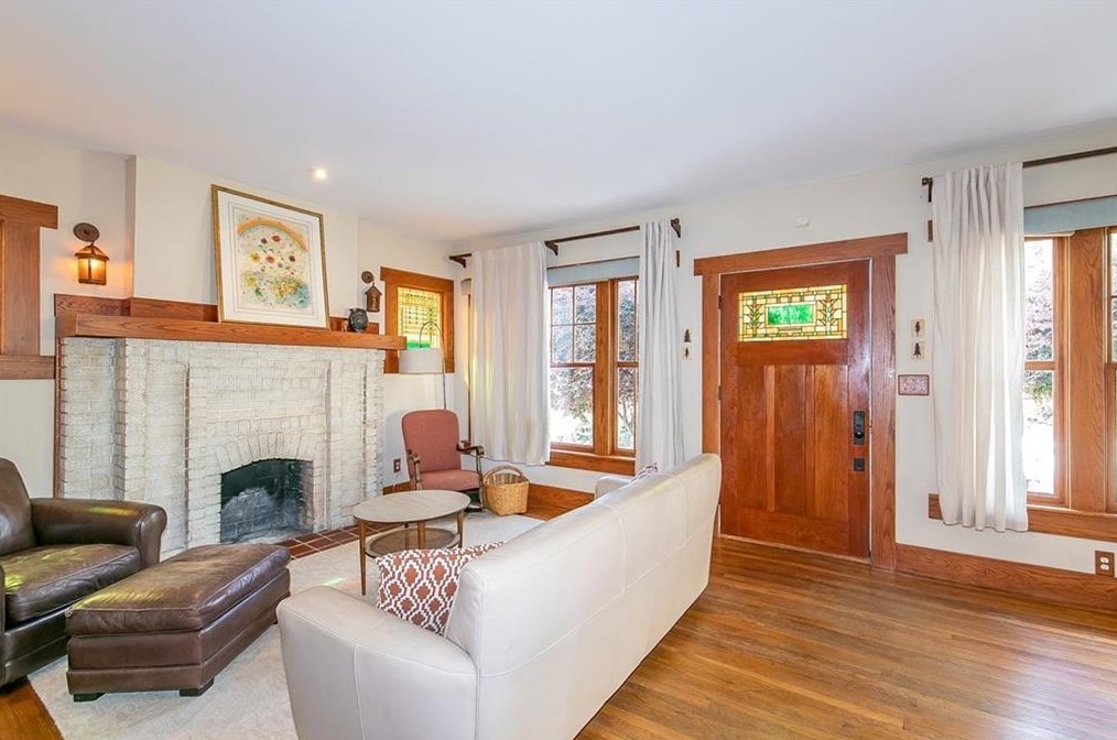 220 Jefferson Pl, Decatur GA  30030-3653 exterior