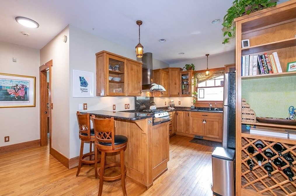 220 Jefferson Pl, Decatur GA  30030-3653 exterior