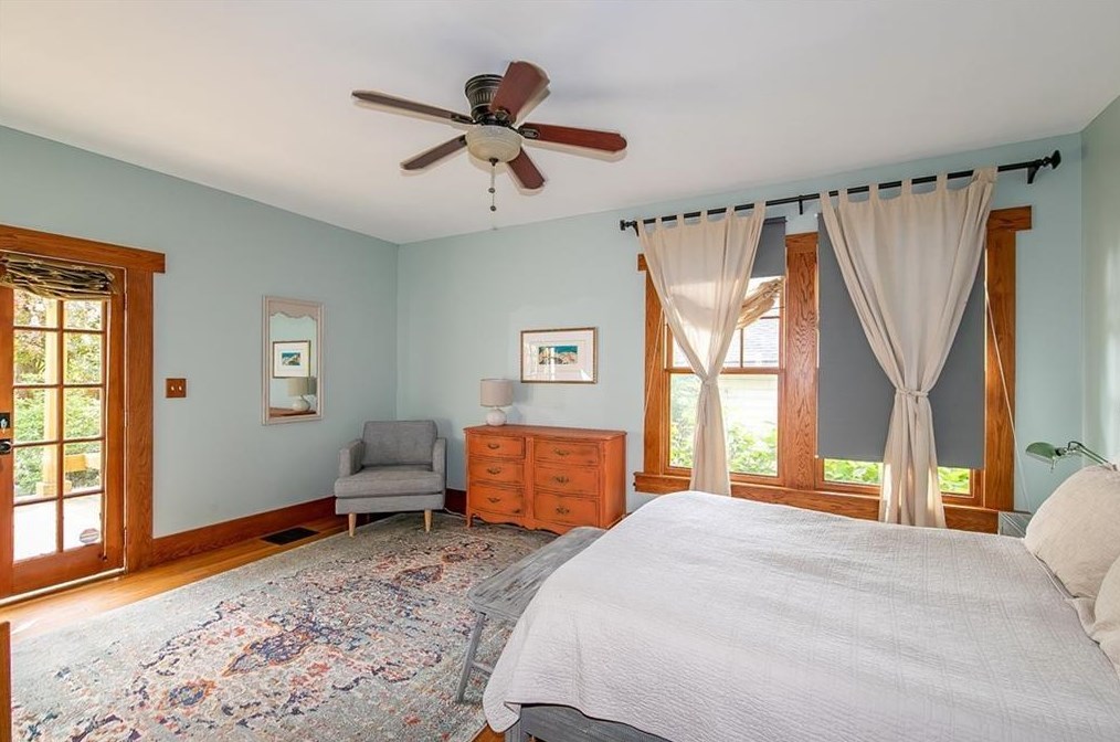 220 Jefferson Pl, Decatur GA  30030-3653 exterior