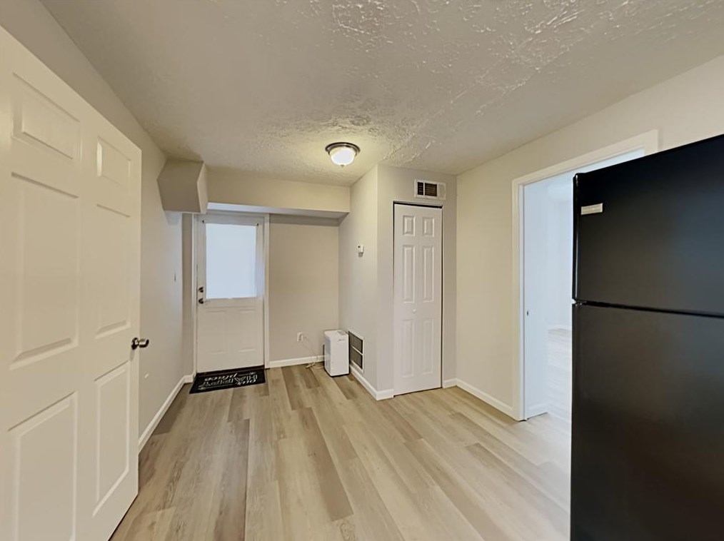 2824 Whispering Hills Dr, Atlanta GA  30341-5106 exterior