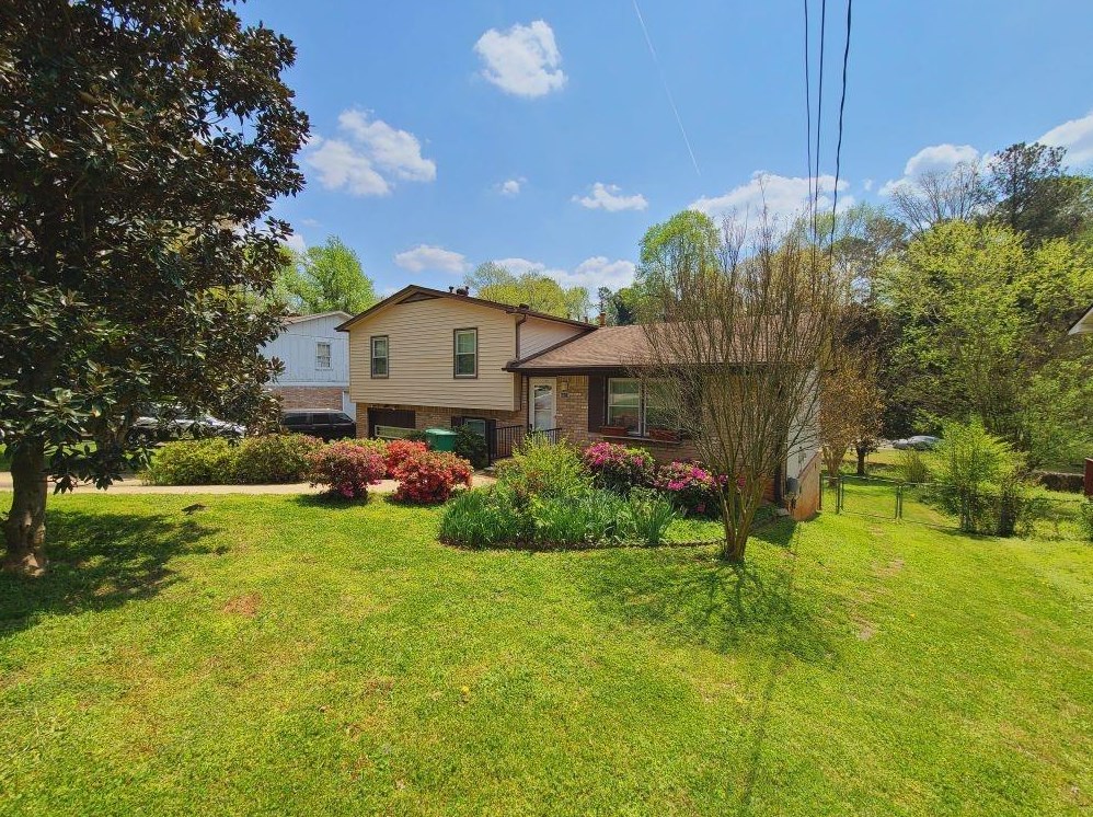 4057 Snapfinger Way, Decatur GA  30035-2710 exterior