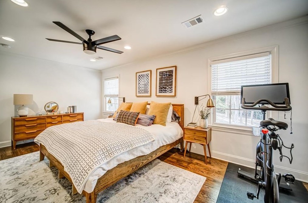 3816 Cline Dr, Smyrna GA  30082-3115 exterior