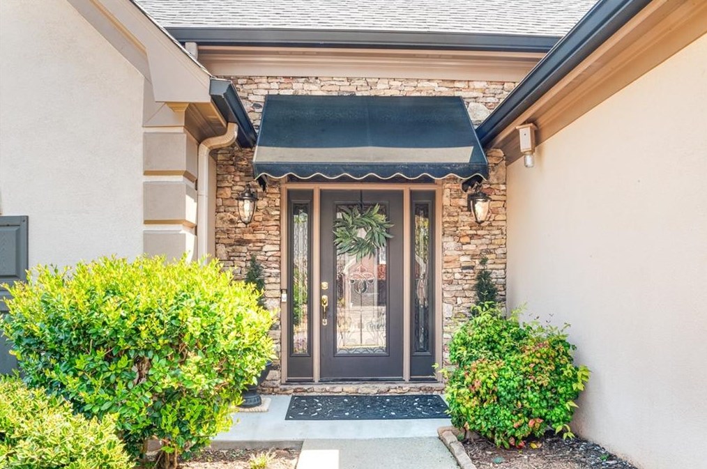 465 Shelli Ln, Roswell, GA 30075-2987