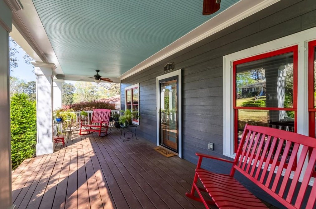 1296 Poplarcrest Cir, Atlanta, GA 30316-2730