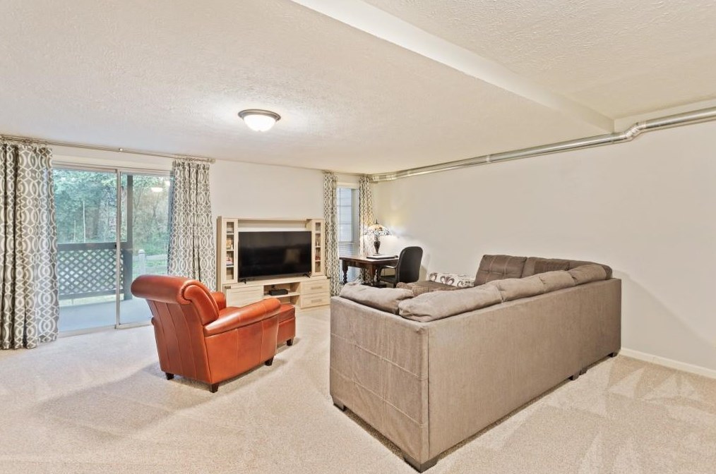 1154 Weatherstone Dr, Atlanta GA  30324-4643 exterior