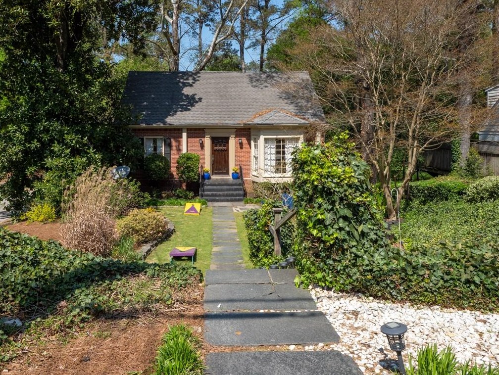 988 Northrope Dr, Atlanta, GA 30324-4220