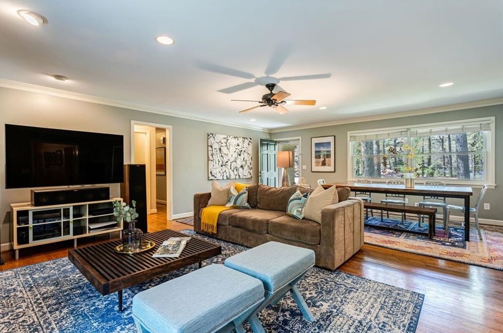 1987 Silvastone Dr, Atlanta GA 30345-3737 exterior