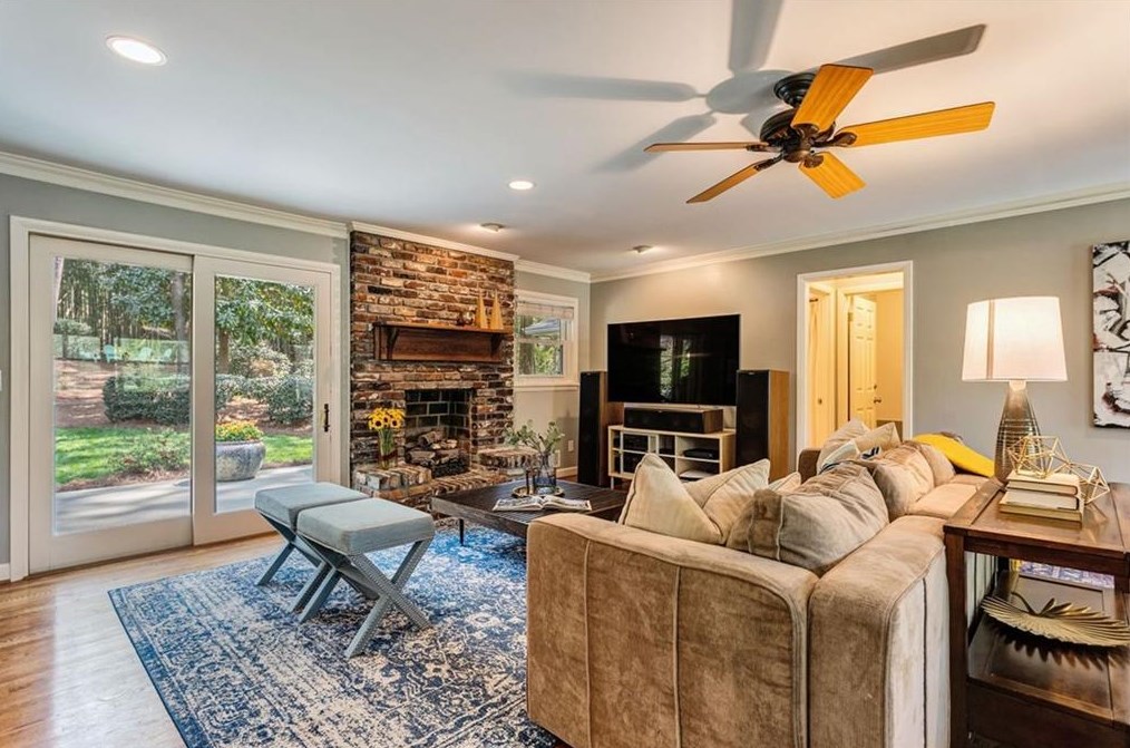 1987 Silvastone Dr, Atlanta GA 30345-3737 exterior