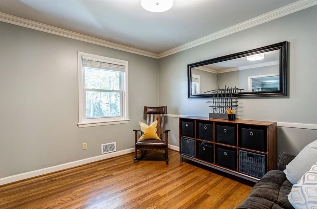 1987 Silvastone Dr, Atlanta GA 30345-3737 exterior