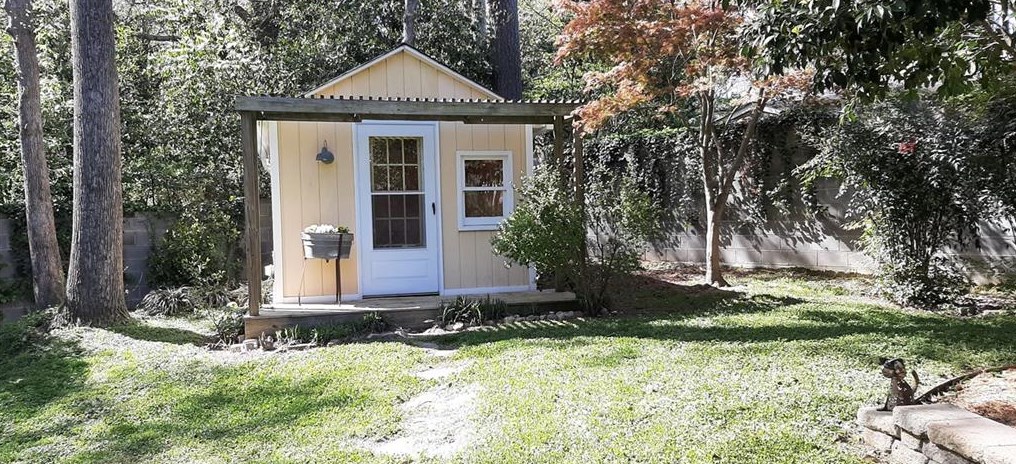 3220 Valaire Dr, Decatur GA 30033-3351 exterior