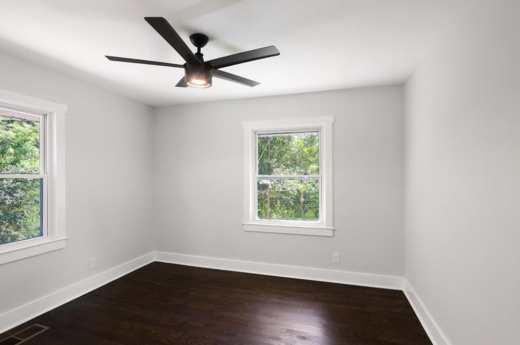 1660 Columbia Cir, Decatur GA  30032-4607 exterior