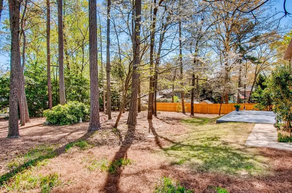 5453 Peachtree Rd, Atlanta GA  30338-3131 exterior