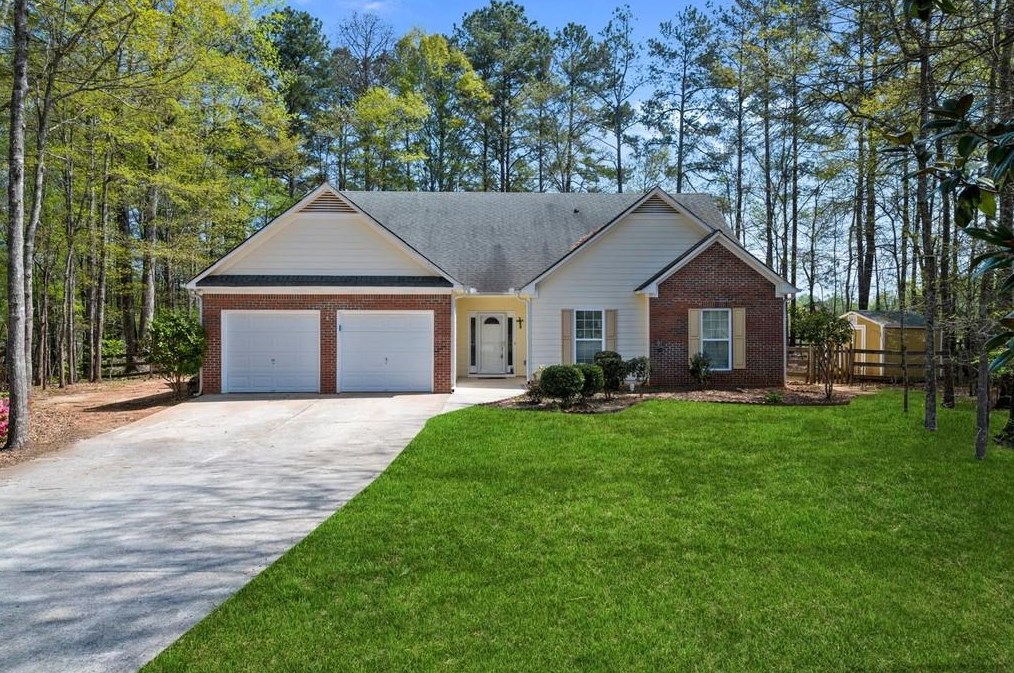 3918 Bagly Forest Dr, Powder Springs, GA 30127-1769