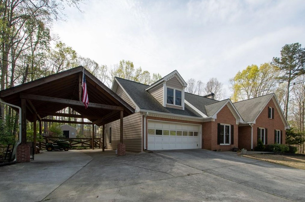664 Clarke Trl, Dacula, GA 30019-1255