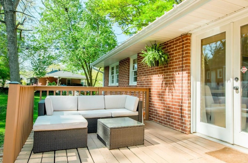 2150 Rando Ln, Atlanta GA 30318-1926 exterior